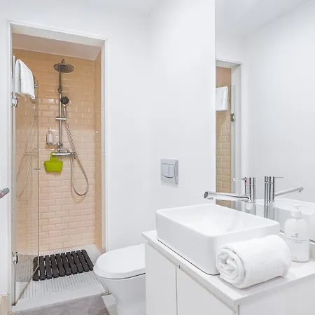 Guestready - Bright In The Heart Of アパート *